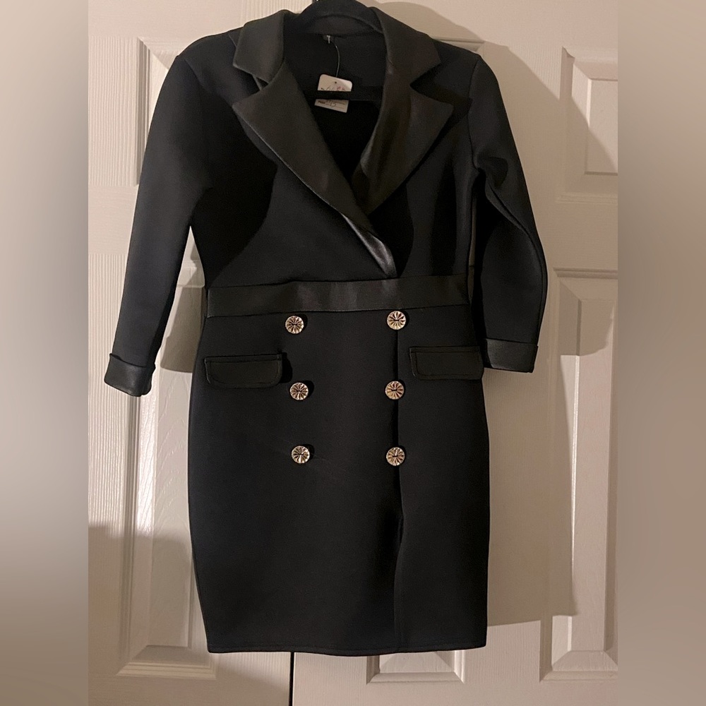 Cute Black dress with leather collar and gold buttons